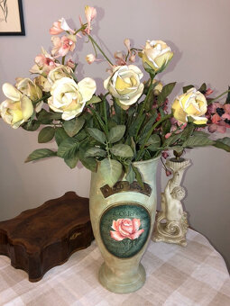 vysoká zelená vaza - 4