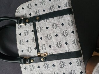 Nova kabelka zn. MCM - 4