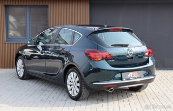 Opel Astra 1.4 Turbo Cosmo - 4