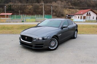Jaguar XE 2.0 I4D Prestige AT, Nelakované - 4