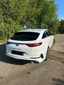 Kia ProCeed GT 1,6T-GDI - 4