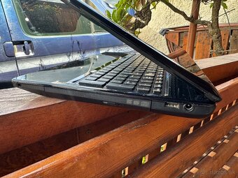 Predám notebook Lenovo G580 - 4