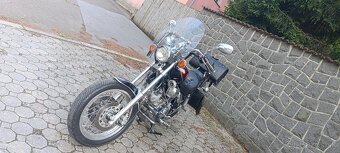YAMAHA VIRAGO 1100 - 4