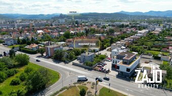 RD s dvoma bytovými jednotkami a veľkým pozemkom v Trenčíne - 4