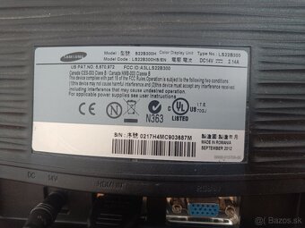 Monitor Samsung S22B300H - 4