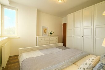 Máte všade blízko 2-izbový byt, XXL balkón, parking, i - 4