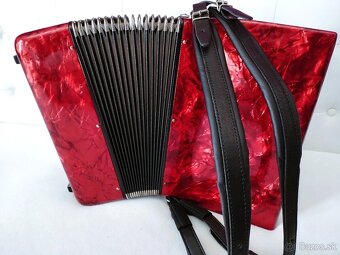 Predam akordeon Delicia Junior 72 bas. - 4