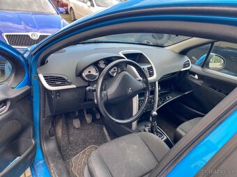 Peugeot 207 sw 1.4i 8v rv 2008 - 4