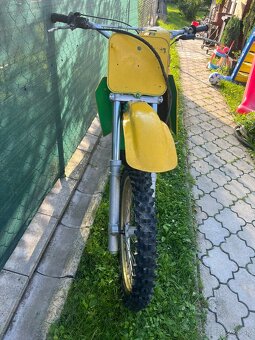 Suzuki rm 125 r.v 1985 - 4