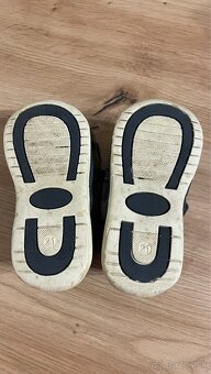 Sandále aj do vnútra v 21 Protetika - 4