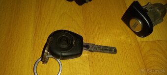 Seat spinacia skrinka - 4