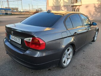 BMW 318i e90 - 4