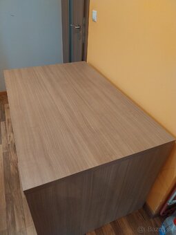 Predam pisaci stôl 125x80x76 - 4