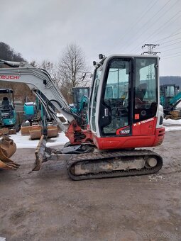 Takeuchi TB240 - 4