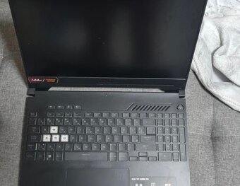 ASUS TUF Gaming F15 - 4