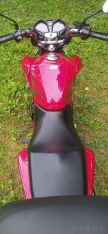 Honda CB125F - 4