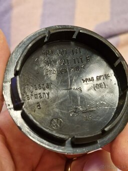 Pukličky stredy do diskov Volkswagen 65 mm sada 4ks - 4