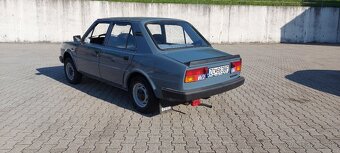 Skoda 120 - 4