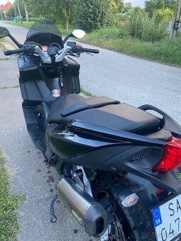 Predám Aprilia 850srv - 4