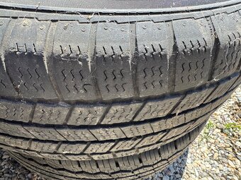 Pneu s diskami 235/75 R15 - 4