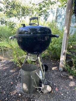 Predám WEBER gril 46 cm + príslušenstvo - 4