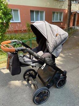 Kombinovany kočík PETITE&MARS Rover II 3v1 – Grey - 4