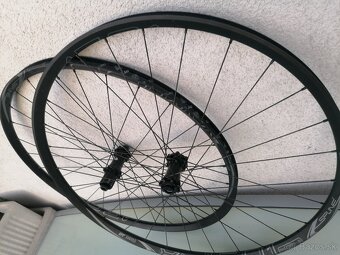 29" DT SWISS XM-1501 SPLINE - 4