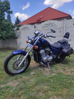 Honda VT600 - 4