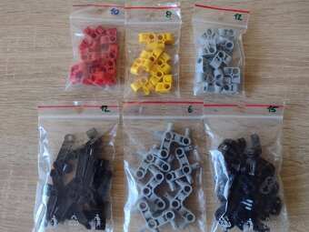 Lego Technic konektory, piny a osky - 4
