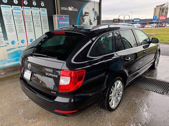 Škoda Superb Combi 2.0 TDI CR 4x4 DSG - 4