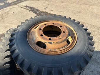 Pneu na V3S na diskoch 5ks 10% - 4