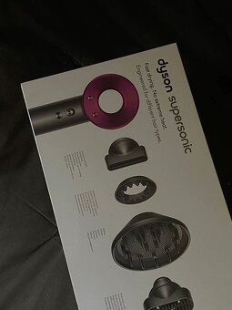 Dyson - 4