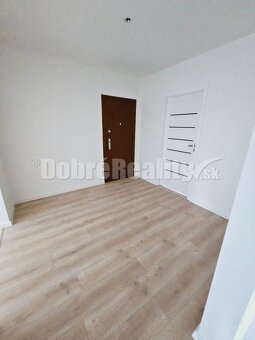 AKTUALNY ZREKONŠTRUOVANÝ 3 IZBOVÝ BYT PRIEVIDZA - 4