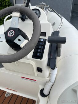 RIB čln Zodiac YL340DL s motorom Yamaha 25hp (4-ta - 4