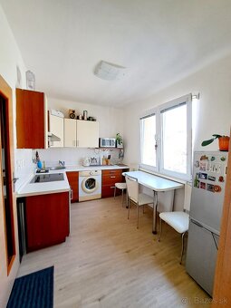 1 izbový byt blízko centra BB - 4