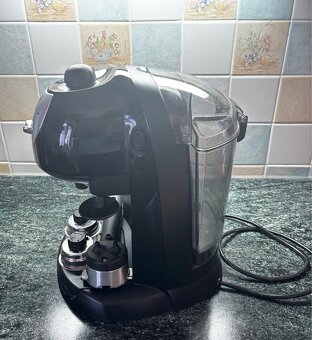 Pákový kávovar DeLonghi - 4