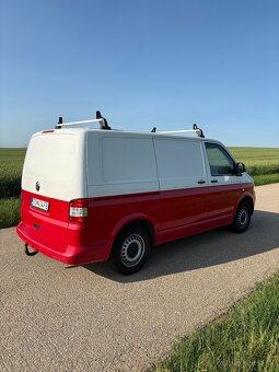 Volkswagen Transporter T5 2.0 TDI - 4