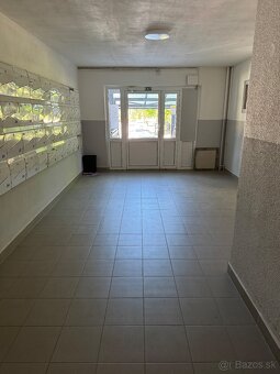 Komplet prerobený byt na predaj SNP - 4