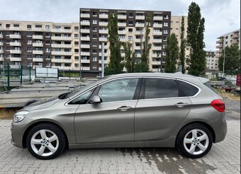 BMW Rad 2 Active Tourer 2 218d Luxury Line - 4