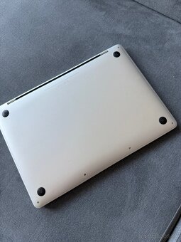 Macbook Pro 2017 - 4
