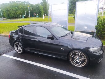 BMW e90 330i 200KW - predám - 4