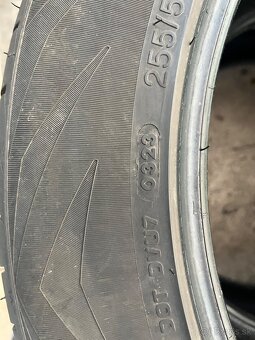 255/50 R19 letné pneu dot23 vzor 90% - 4