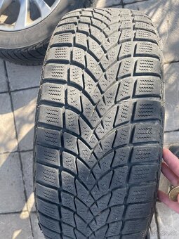 205/55 r16 Toyota auris +zimne 5x114,3 - 4