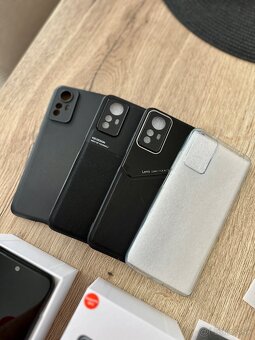 Xiaomi Redmi Note 12 - 4