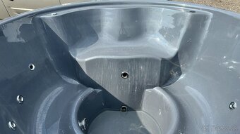 Kúpacia Kaďa , slovenská výroba Zvolen - 4