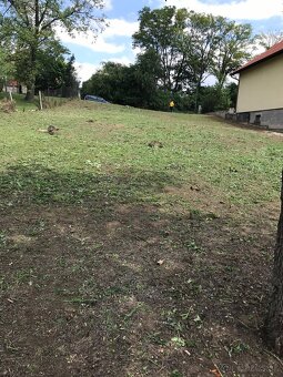 Predam Velmi pekny stavebny pozemok v obci Chtelnica - 4