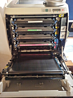 HP Color laserjet 1600 - 4