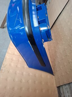 ŠKODA OCTAVIA 2 sedan zadný naraznik a kompresor klimatizáci - 4