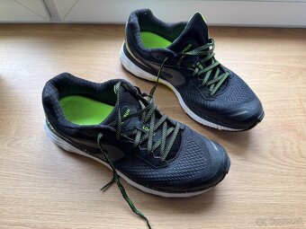 Kiprun Long2- Black/Yellow - 4