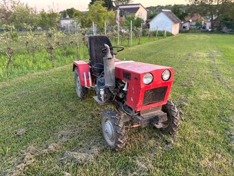 Traktor 1203 - 4
